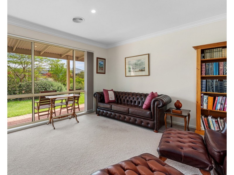 8 Galway Drive, Stratford VIC 3862