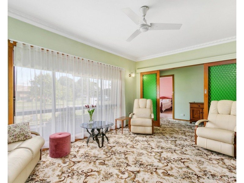 8 Rolland Street, Sale VIC 3850