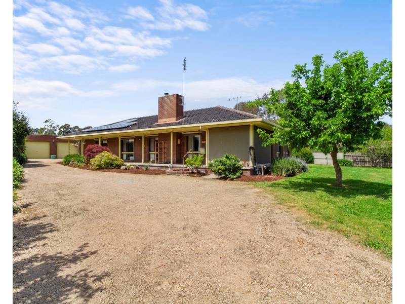 15 McLean Street, Briagolong VIC 3860