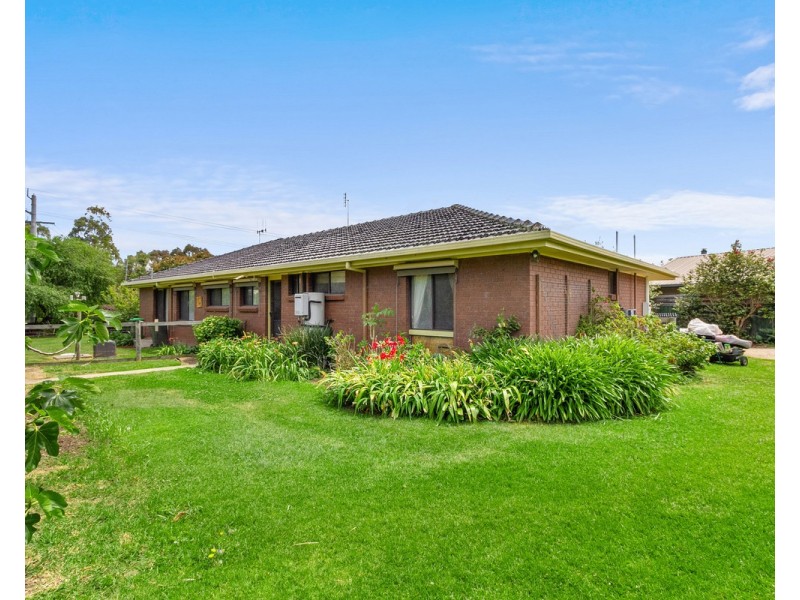 15 McLean Street, Briagolong VIC 3860