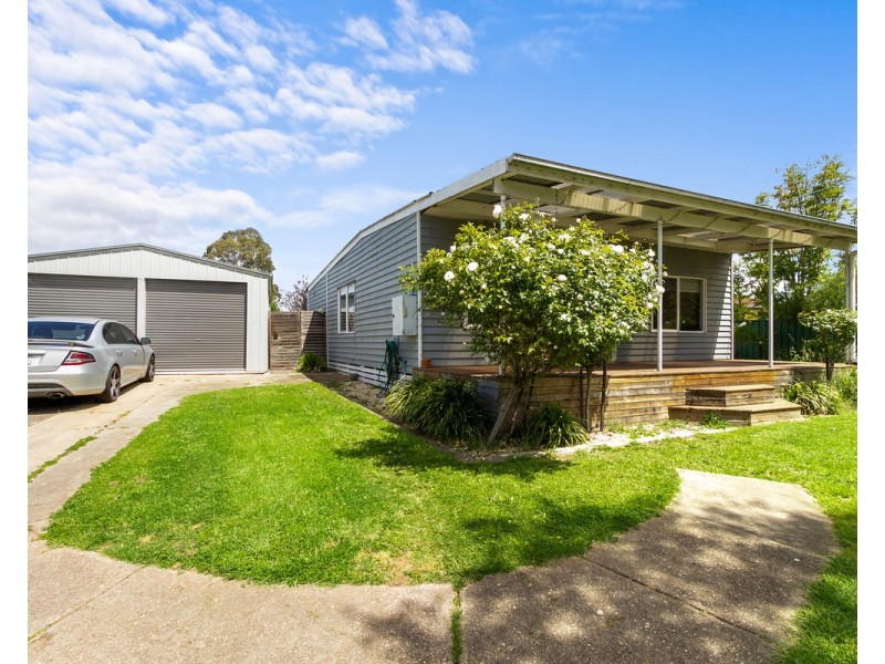 22 Wirra Mirra Drive, Wurruk VIC 3850