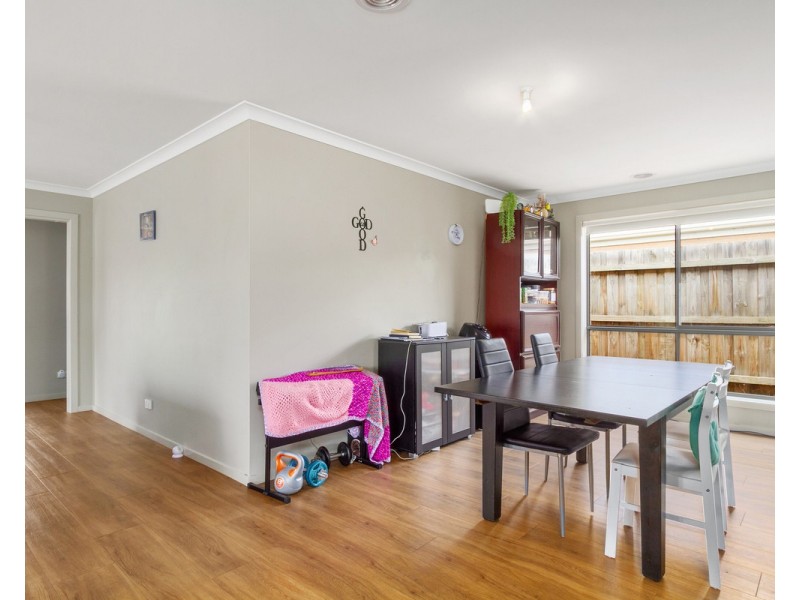 27 Woondella Boulevard, Sale VIC 3850