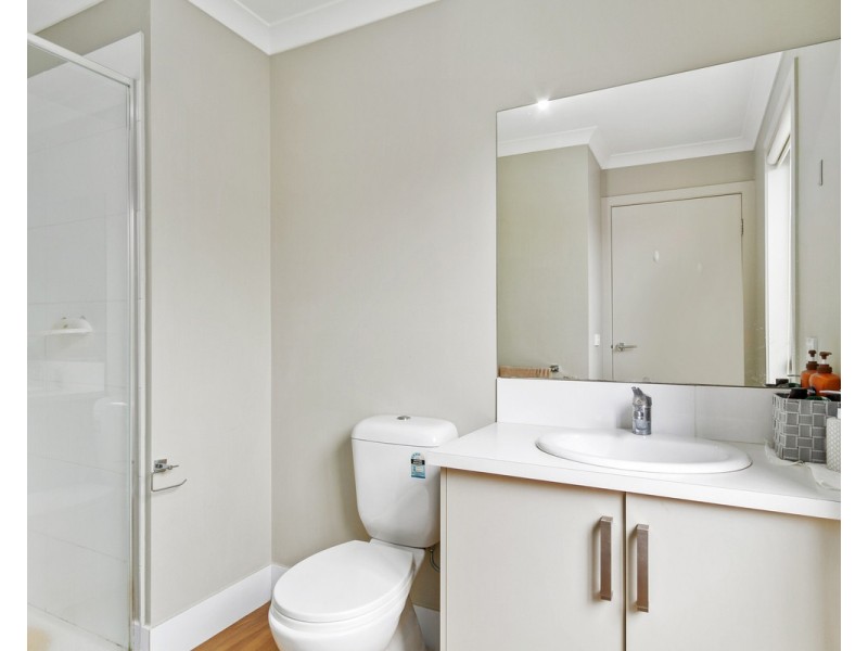 27 Woondella Boulevard, Sale VIC 3850