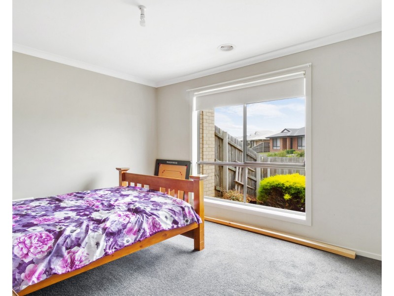 27 Woondella Boulevard, Sale VIC 3850