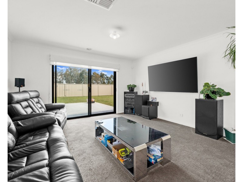 12 Frith Street, Wurruk VIC 3850