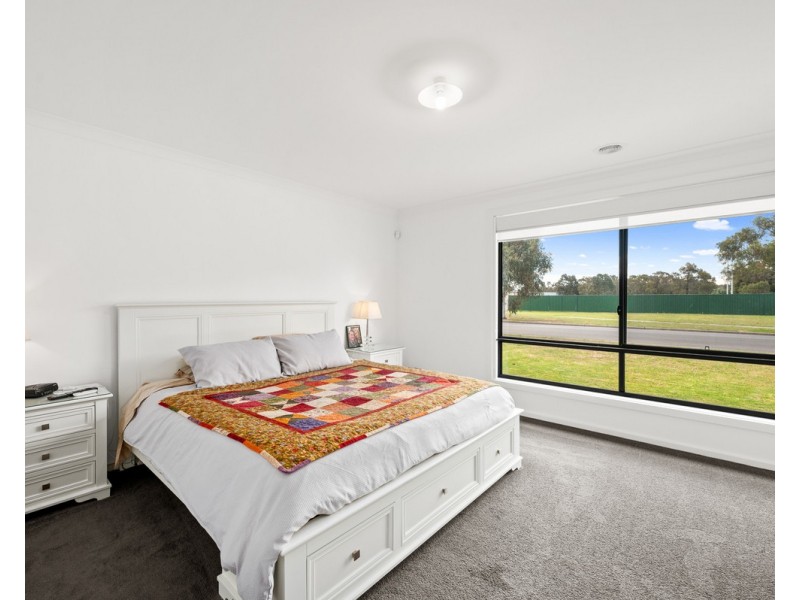 12 Frith Street, Wurruk VIC 3850