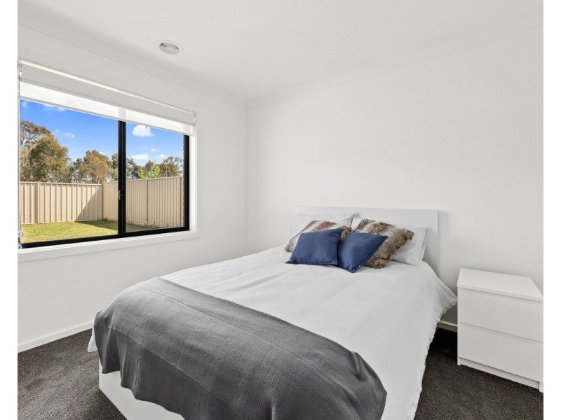 12 Frith Street, Wurruk VIC 3850