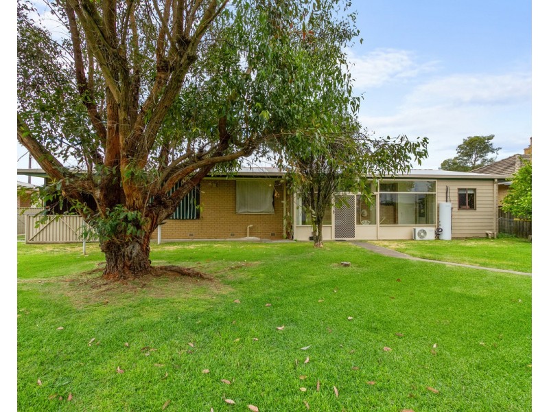14 Dawson Street, Stratford VIC 3862