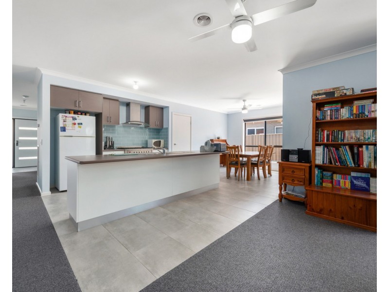 19 Page Court, Sale VIC 3850