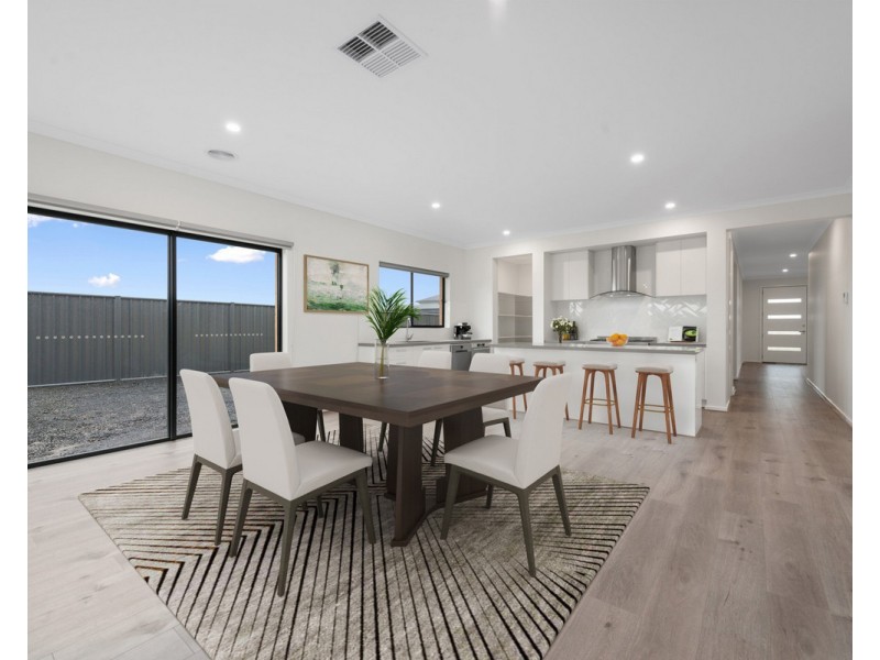 19 Treadwell Drive, Sale VIC 3850