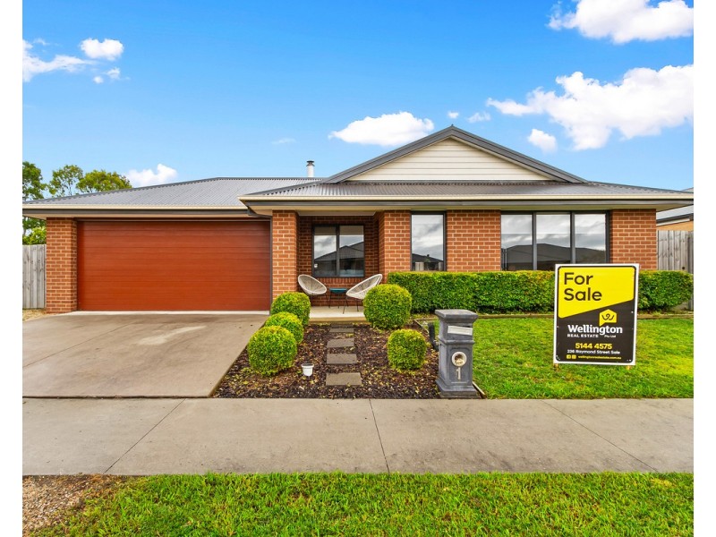 1 Peters Drive, Stratford VIC 3862