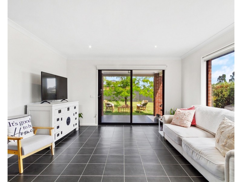 6 Peters Drive, Stratford VIC 3862