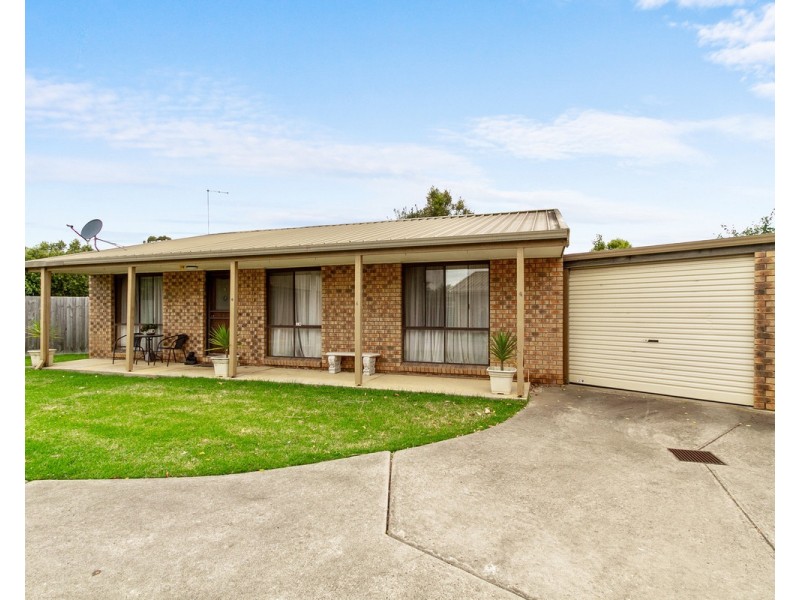 4/12 Wright Court, Sale VIC 3850
