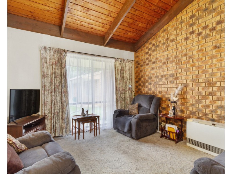 4/12 Wright Court, Sale VIC 3850