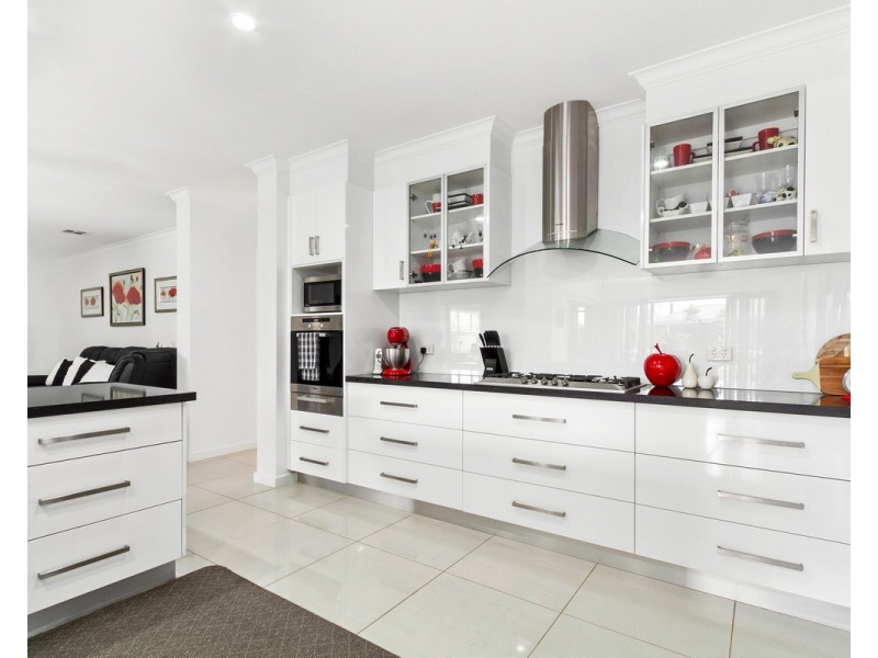 9 Millicent Court, Sale VIC 3850