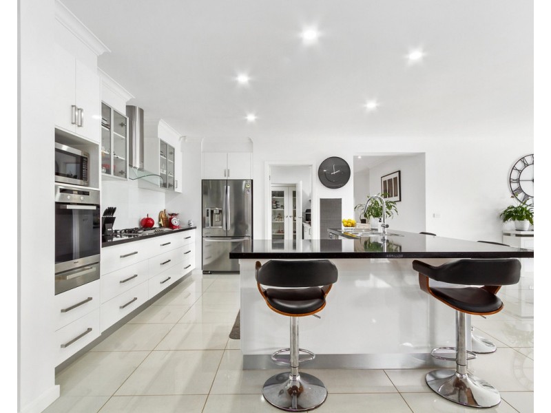 9 Millicent Court, Sale VIC 3850