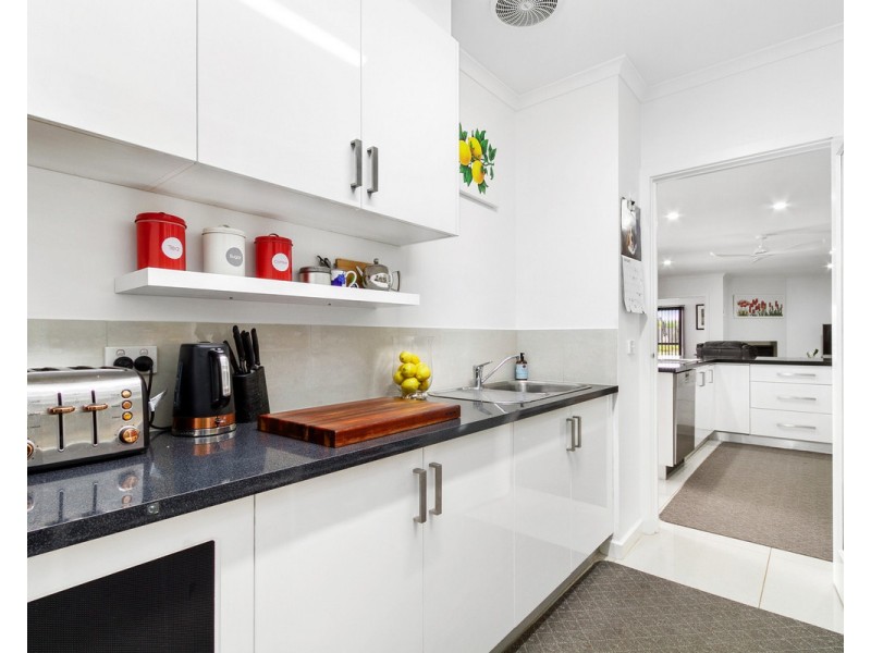 9 Millicent Court, Sale VIC 3850