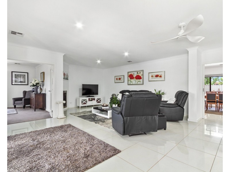 9 Millicent Court, Sale VIC 3850