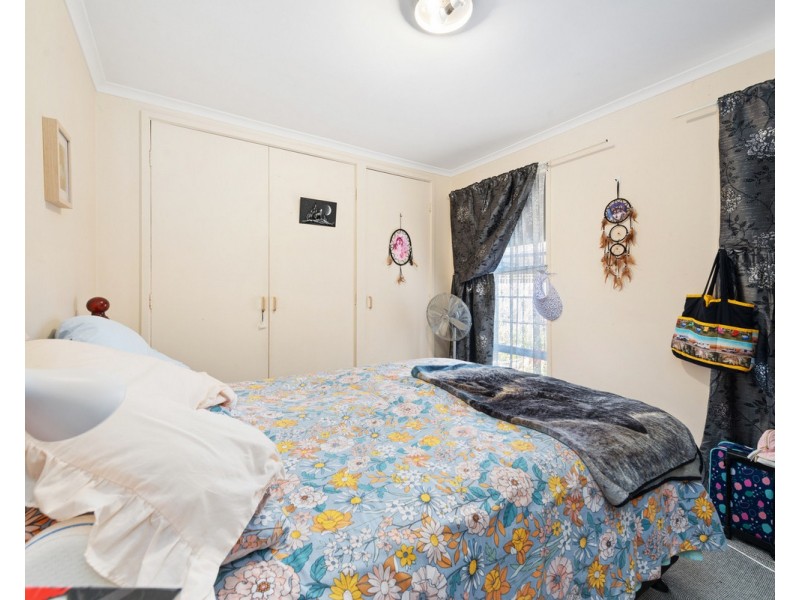 24 Jackson Avenue, Sale VIC 3850