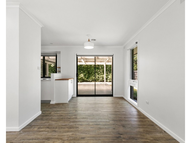 6 Antares Avenue, Sale VIC 3850