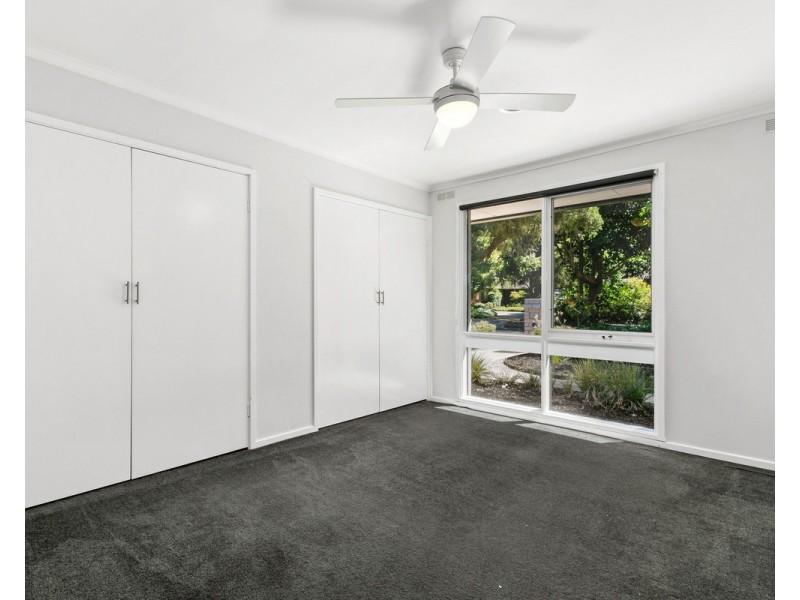 6 Antares Avenue, Sale VIC 3850