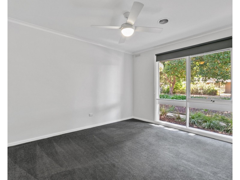 6 Antares Avenue, Sale VIC 3850