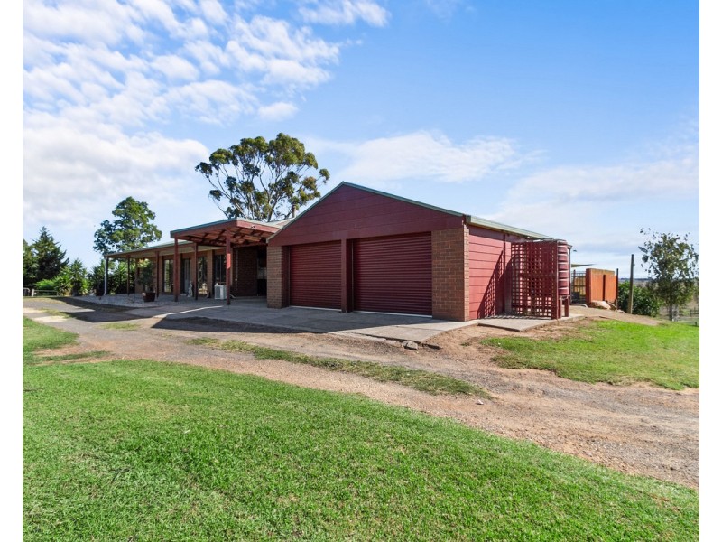 215 Mawley Road, Cobains VIC 3851
