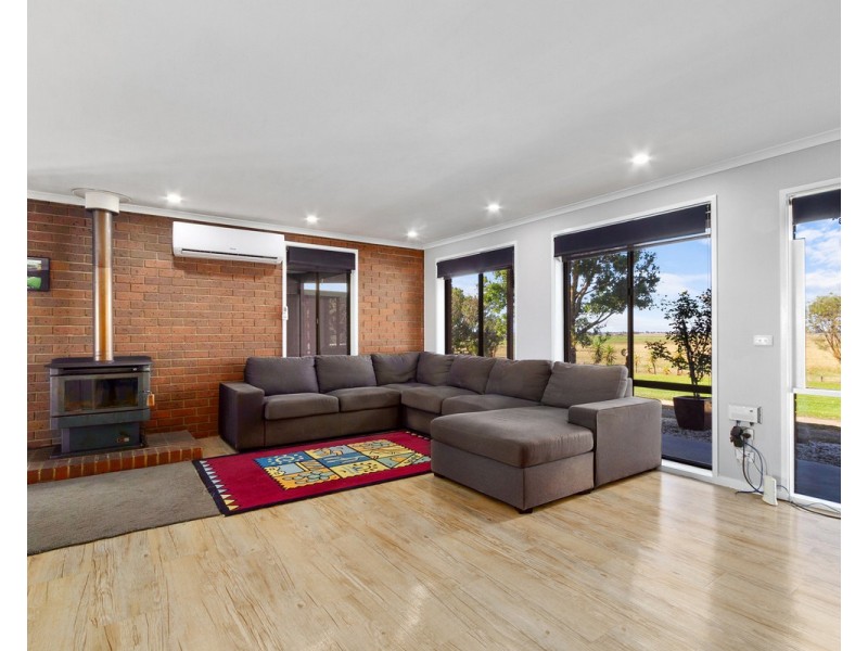 215 Mawley Road, Cobains VIC 3851