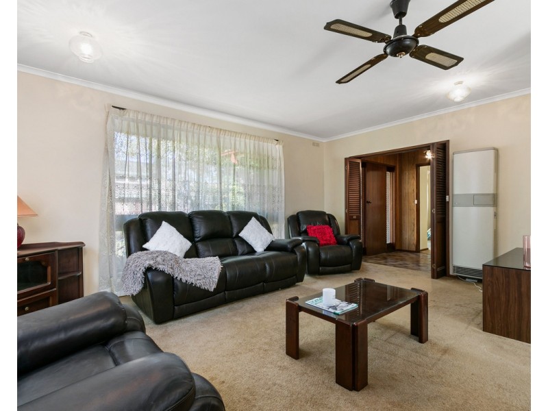 7 Araluen Drive, Sale VIC 3850