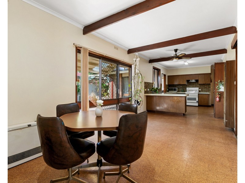 7 Araluen Drive, Sale VIC 3850