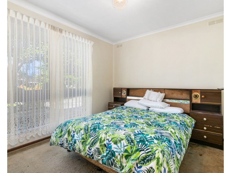 7 Araluen Drive, Sale VIC 3850