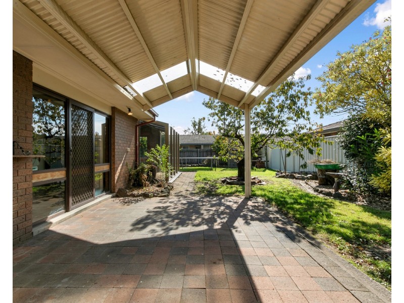 7 Araluen Drive, Sale VIC 3850