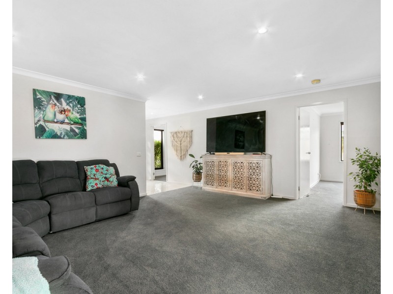 2 Neilson Court, Stratford VIC 3862