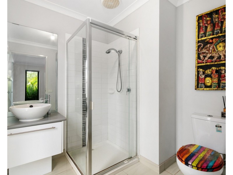 2 Neilson Court, Stratford VIC 3862