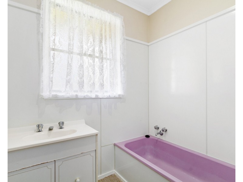 16 Christie Court, Sale VIC 3850