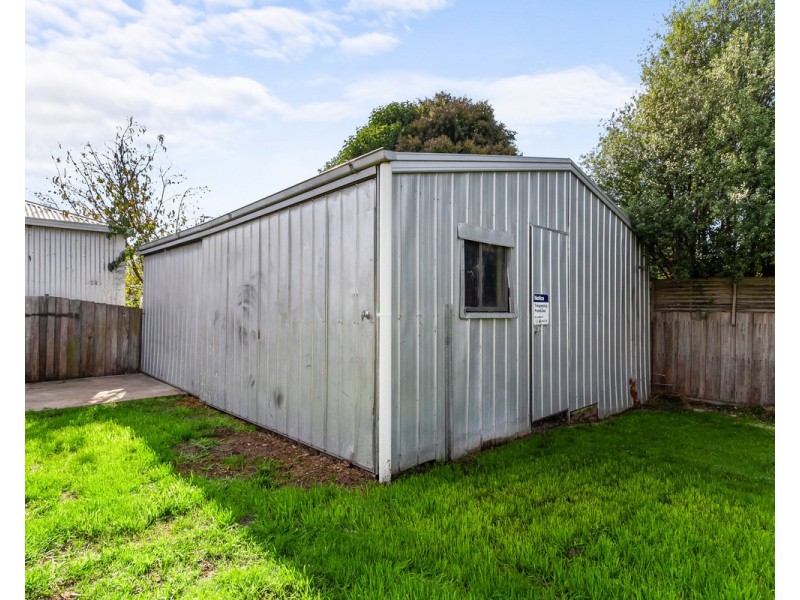 16 Christie Court, Sale VIC 3850