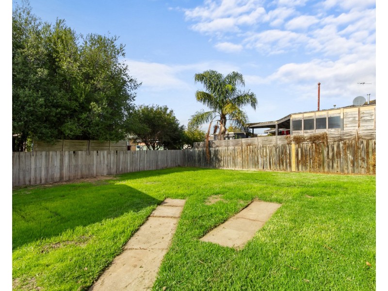 16 Christie Court, Sale VIC 3850