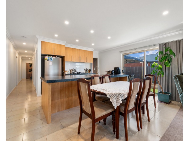 23 Mitchell Road, Stratford VIC 3862