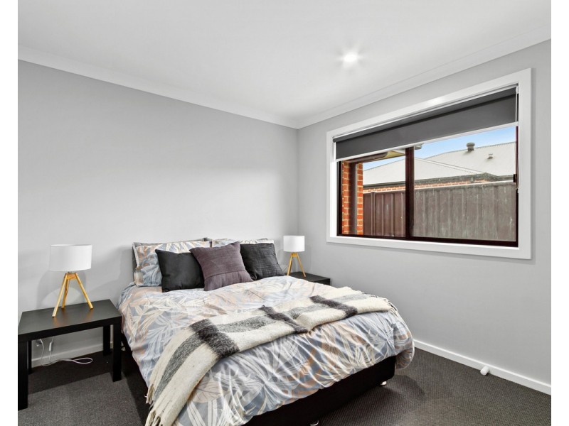 84 Blackburn Street, Stratford VIC 3862