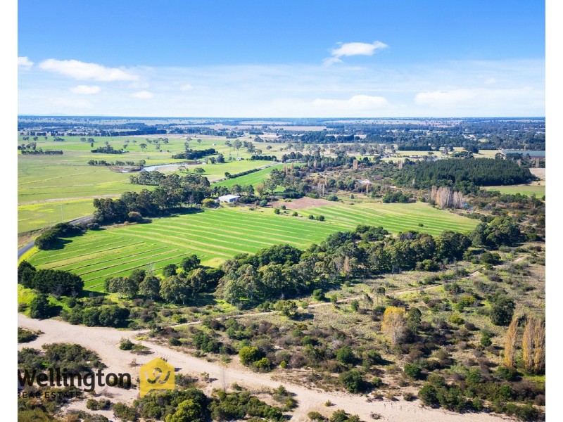 2/75 Stewarts Lane, Stratford VIC 3862