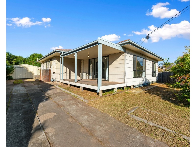 4 Cartledge Way, Sale VIC 3850