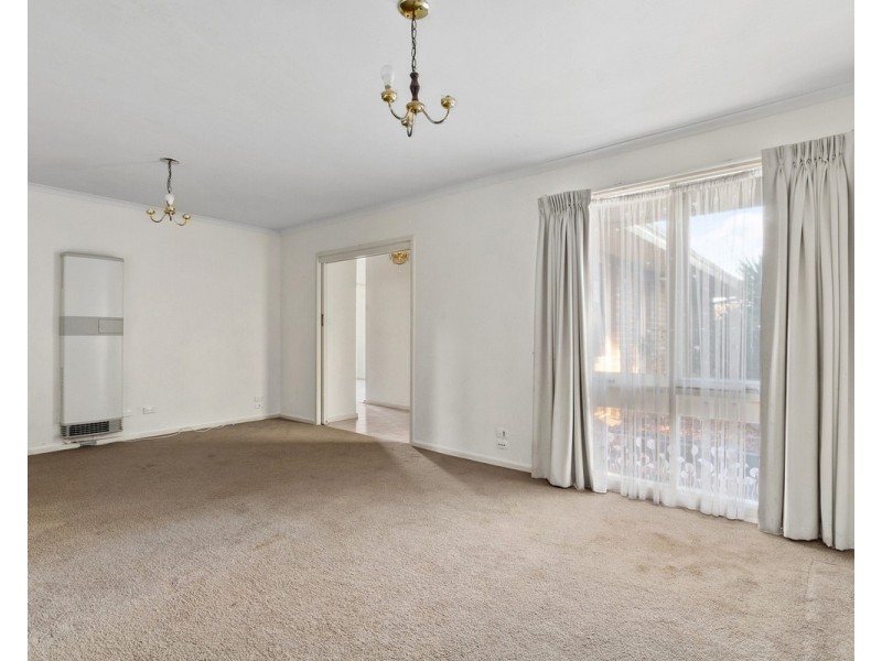 33 Hutchison Street, Sale VIC 3850