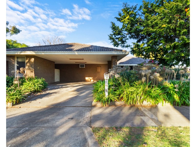 33 Hutchison Street, Sale VIC 3850