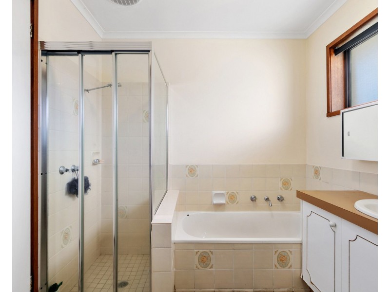 1 Ivy Court, Sale VIC 3850