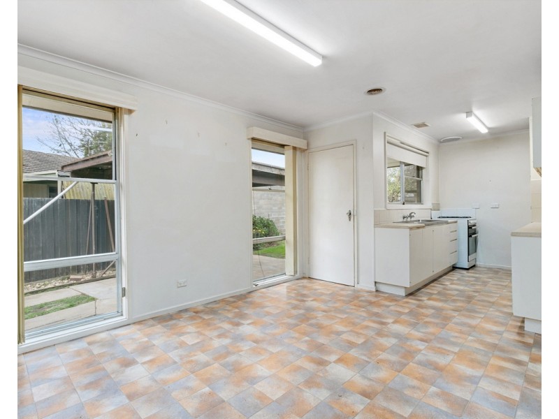 32 Jackson Avenue, Sale VIC 3850