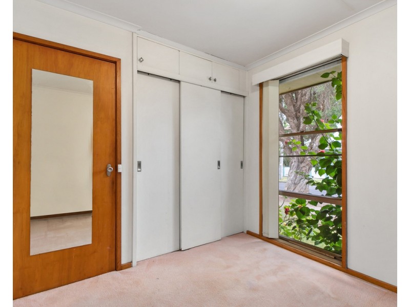 32 Jackson Avenue, Sale VIC 3850