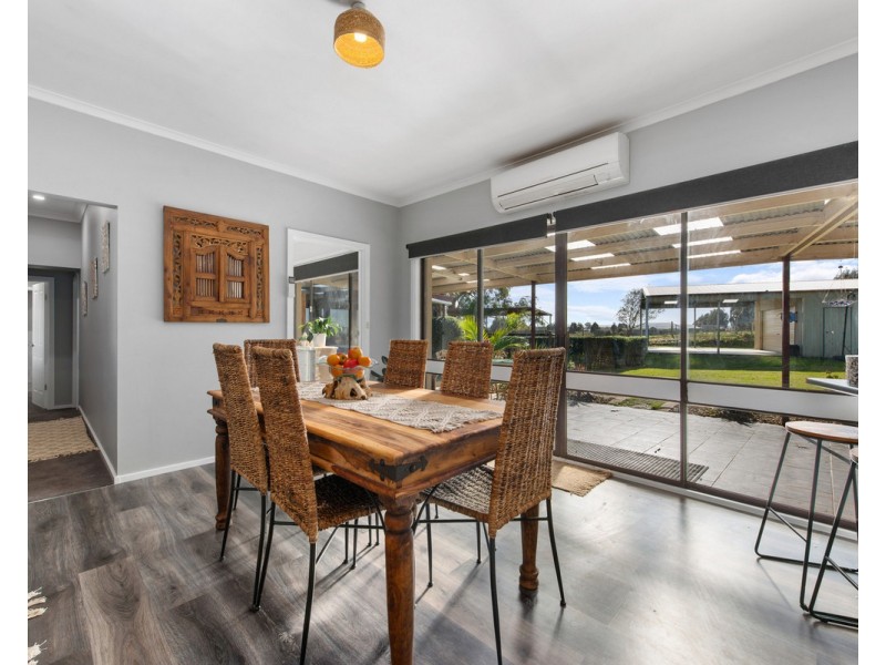 37 Sandhill Road, Stratford VIC 3862