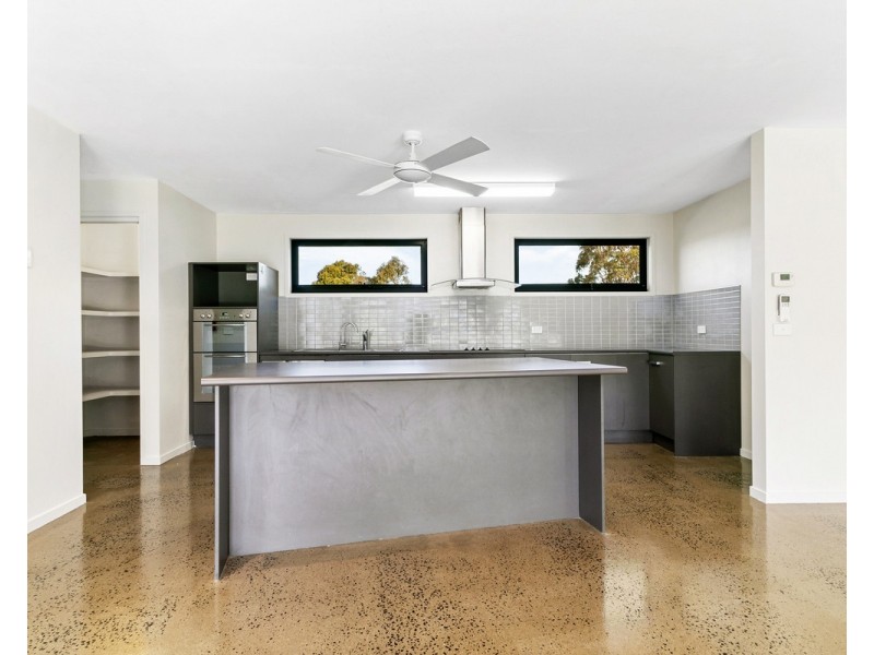 81 Killeen Street, Stratford VIC 3862