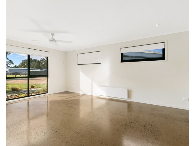 81 Killeen Street, Stratford VIC 3862