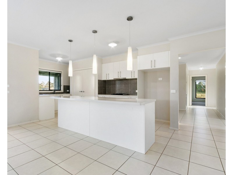 19 Cashmere Close, Wurruk VIC 3850